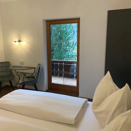 Appartments Zirbennest Apartment